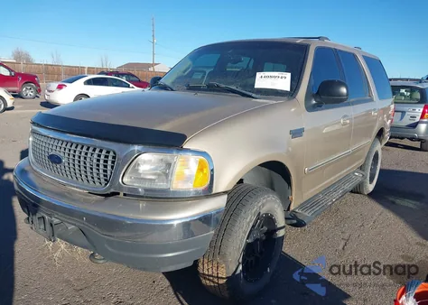2000 Ford Expedition Xlt z USA, uszkodzony, nr VIN 1FMRU1664YLB24467